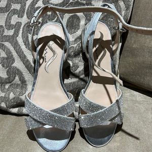 Women’s dress shoes